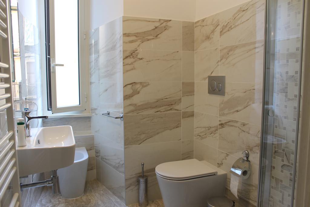Apartment Termini Station Ai Due Cortili Presso Le Mura Aureliane Rom